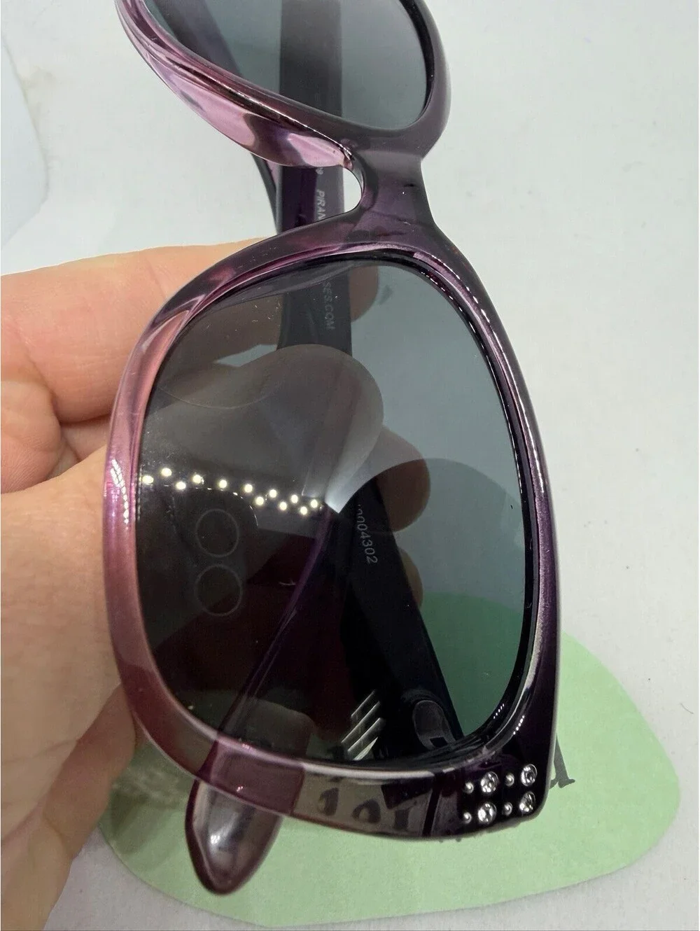 Piranha Womens Polarized Sunglasses Rhinestones Cat Eye Purple Style # 62108